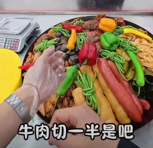 直播自己摆摊有人看吗__夏芽凉拳头入是哪部