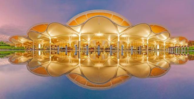 白云机场天空舞台__白云机场上空图片