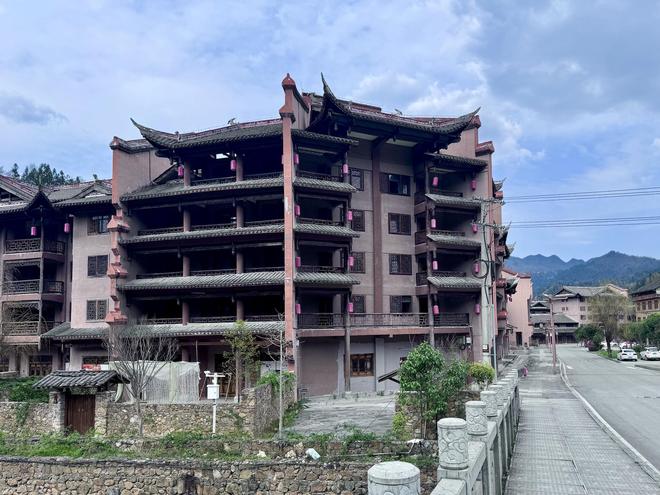 “复活”水司楼:独山400亿地方债的新故事__“复活”水司楼:独山400亿地方债的新故事