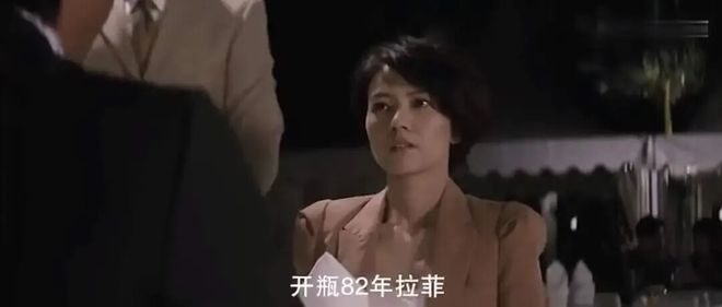 年轻人集体戒酒，让“老登”酒企的天快塌了__年轻人集体戒酒，让“老登”酒企的天快塌了