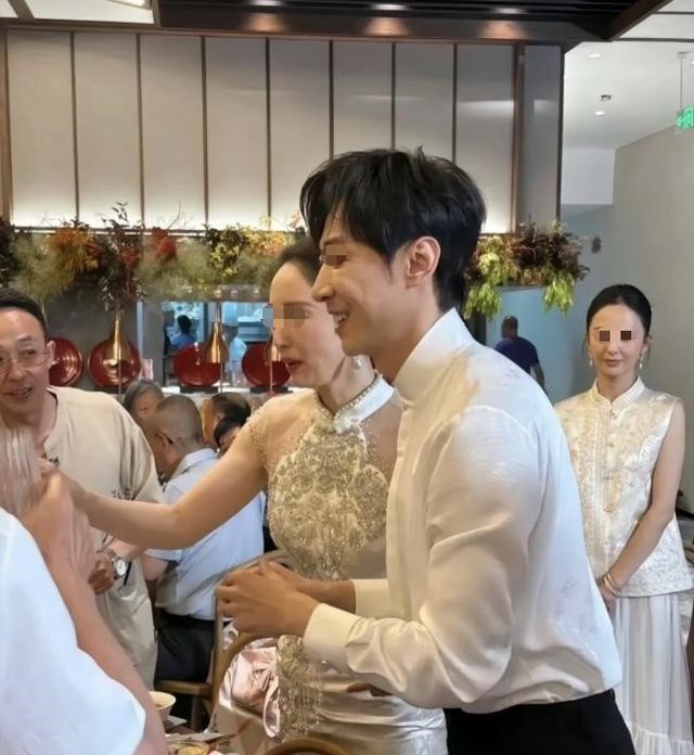 _去酒店陪富婆要准备什么_二婚办婚礼吗