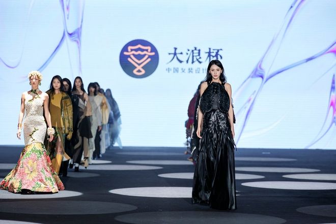 _深圳赋能科技_双轮驱动是指
