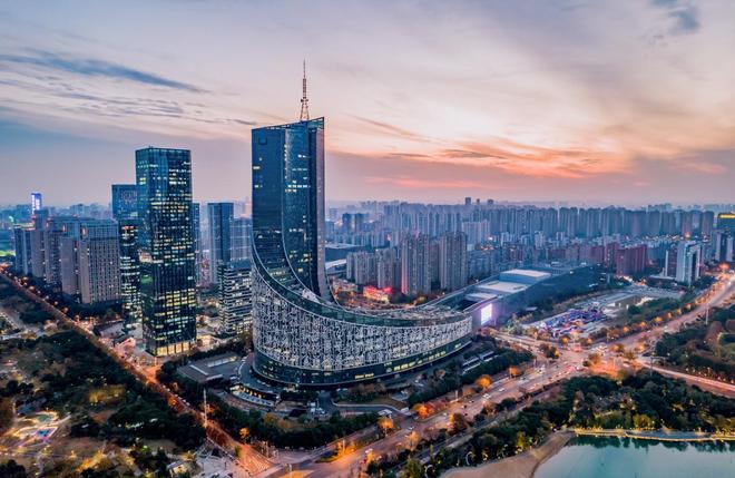 跻身300强__安徽有汽车赛道吗