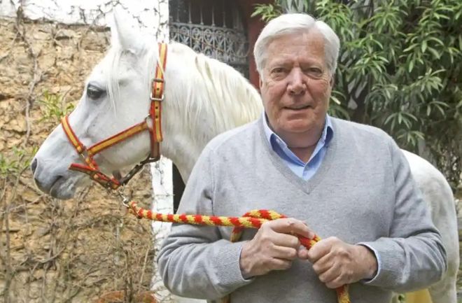 世纪金融大骗局 爱马仕继承人被骗150亿美元