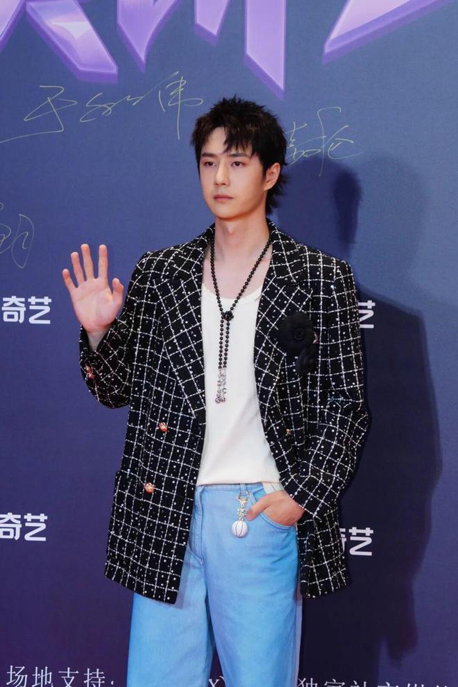 内娱最强“打工仔”！“养”了乐华15年，王一博想自己做资本了？