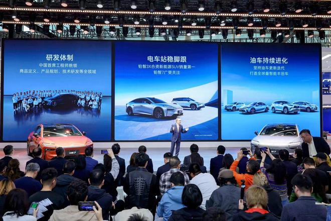 _构筑“价值堡垒”:铂智7如何重新定义纯电豪华_构筑“价值堡垒”:铂智7如何重新定义纯电豪华