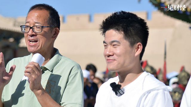 董宇辉首次与省委书记互动，意义重大