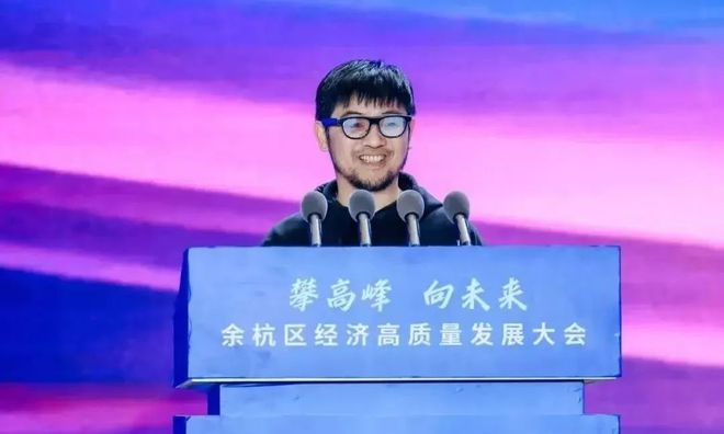 25万人抢购，杭州又杀出硬件新贵！__25万人抢购，杭州又杀出硬件新贵！