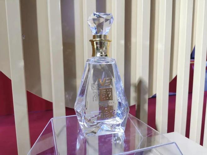 江苏省内全线溃败！今世缘净利下跌四成__江苏省内全线溃败！今世缘净利下跌四成