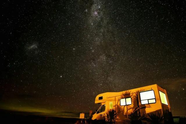 移动境外流量10元一天_在瑞安一天内的出游_