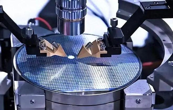 反击美国芯片霸权,河南小县城开出关键一枪!__反击美国芯片霸权,河南小县城开出关键一枪!