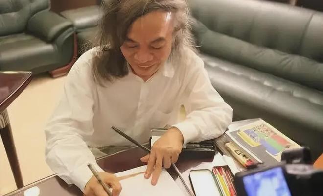 他身价20亿，一天只花30块钱！人一定要把自己最拿手的事做到极致