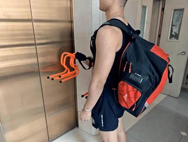 上门体育生，被鸡娃家庭抢爆了__上门体育生，被鸡娃家庭抢爆了