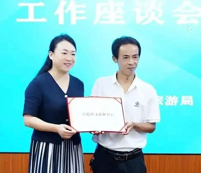 痛苦面具软件_百度名人榜热搜榜_