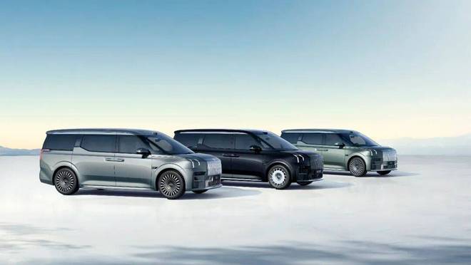 _中国009航母_氪金汽车