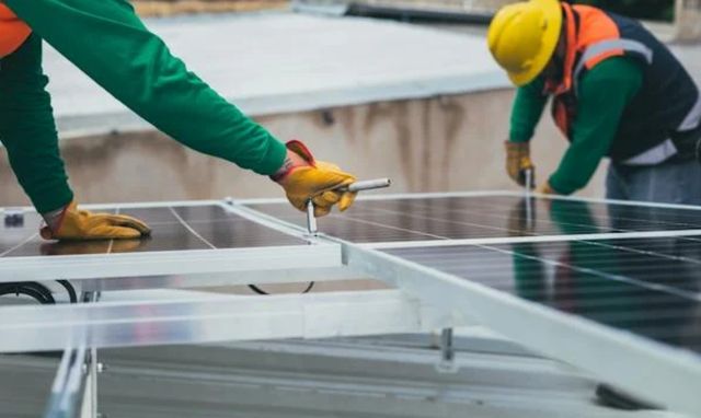 亏损阴影下的锂电隔膜龙头：为何看上了上游“卖铲人”？__亏损阴影下的锂电隔膜龙头：为何看上了上游“卖铲人”？