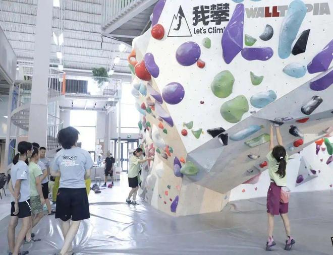 50万岩友掀起攀岩热潮，谁吃到了红利？__50万岩友掀起攀岩热潮，谁吃到了红利？