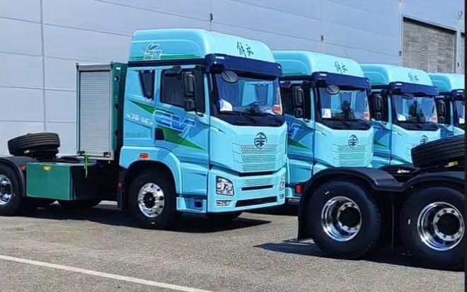 东风福田货车__东风重卡与福田重卡哪个好