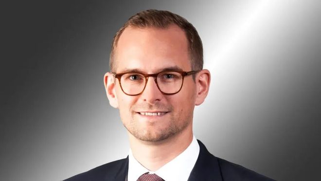 “超配欧洲和亚洲，相对低配美国”