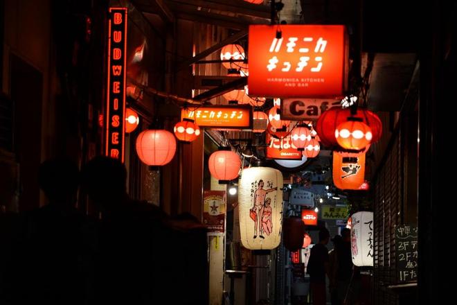 每天入境12万人_中国每天出境人数_