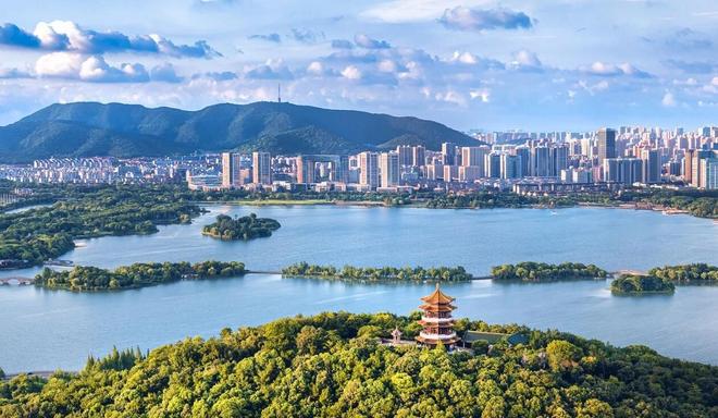 硅谷主导产业_硅谷发展条件_