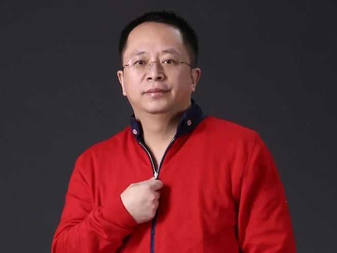 年度25位企业家告诉你：AI时代最重要的资产是……｜封面故事