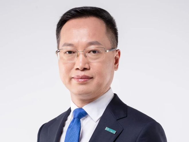 年度25位企业家告诉你:AI时代最重要的资产是……|封面故事_年度25位企业家告诉你:AI时代最重要的资产是……|封面故事_