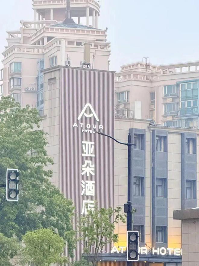 上市企业港亚控股怎么样_赴港上市说明什么_