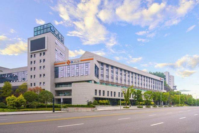 两江高科集团__重庆两江新区高科技生态产业园