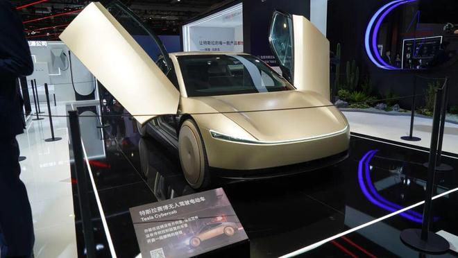 聚焦进博|以进博为平台,全球汽车大秀中国“朋友圈”__聚焦进博|以进博为平台,全球汽车大秀中国“朋友圈”