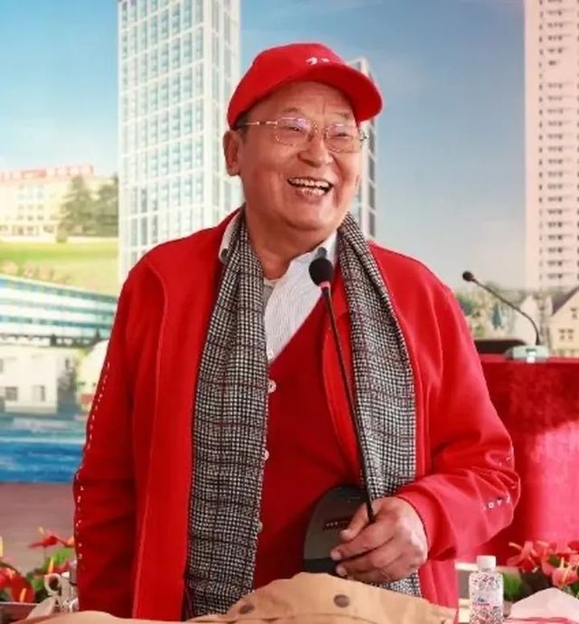 “青岛鞋王”84岁不想退休，被儿子儿媳“夺公章，软禁逼宫”？