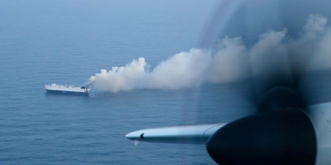 轮船失火事件__轮船起火爆炸
