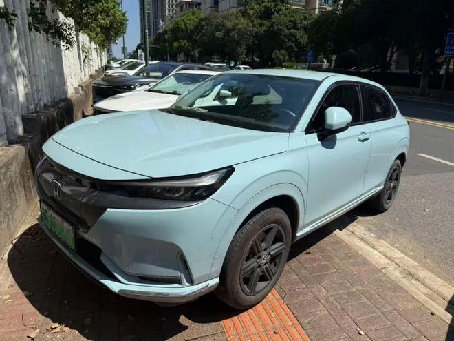 应聘司机变贷款买车！“招聘专线司机月入过万”实为陷阱：月收入约4000元，招聘公司赚贷款差价