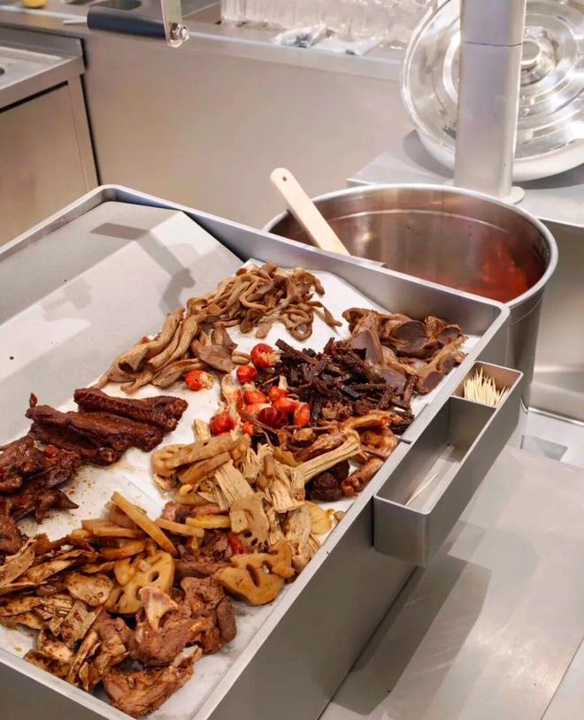 餐超新变种：绝味跨界"鲜卤超市"_餐超新变种：绝味跨界"鲜卤超市"_