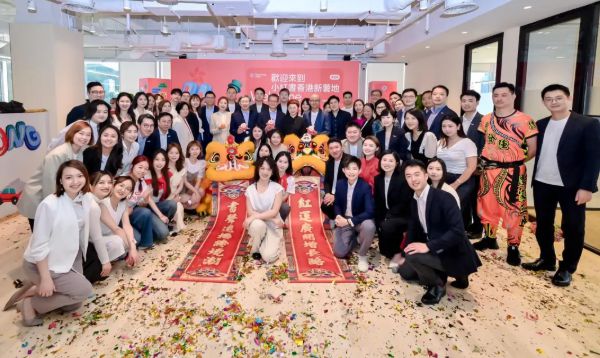 _小红书，估值飙至2500亿元_小红书，估值飙至2500亿元