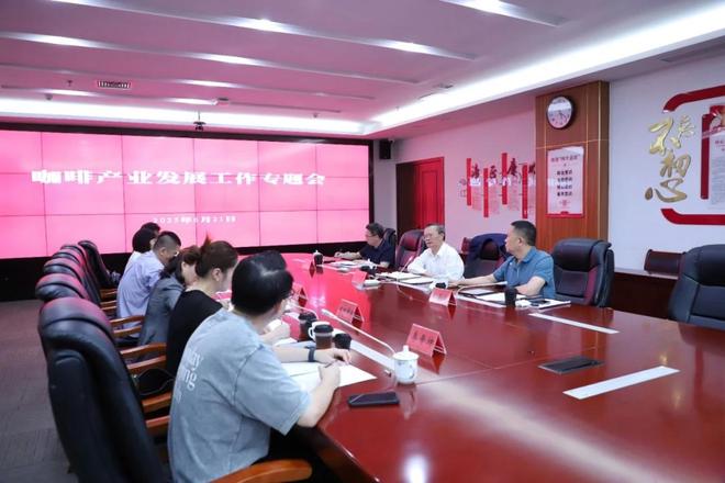 贵阳比较出名的咖啡店_贵阳咖啡店排行_