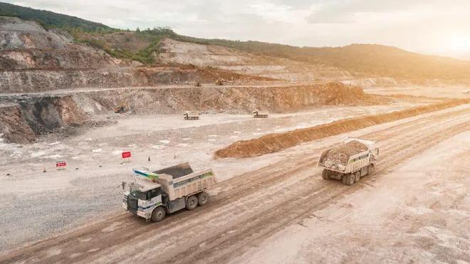 南迦巴瓦为何无人登顶__n卡哪些型号是矿卡