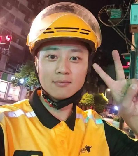 公务员业余送外卖_公务员兼职外卖骑手_