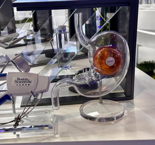 _聚集进博｜“体重管理”引爆3000亿市场，减肥黑科技来了_聚集进博｜“体重管理”引爆3000亿市场，减肥黑科技来了