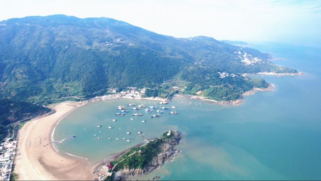 苍南168黄金海岸线分哪四段_苍南黄金海岸沙滩好玩吗_