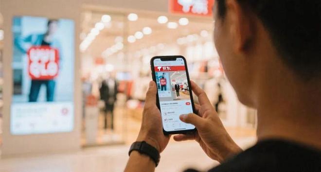 京东爆卖衣服是真的吗__京东爆卖衣服是正品吗