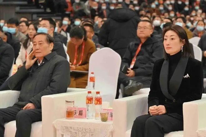娃哈哈宗馥莉经营情况__宗馥莉什么时候接管娃哈哈