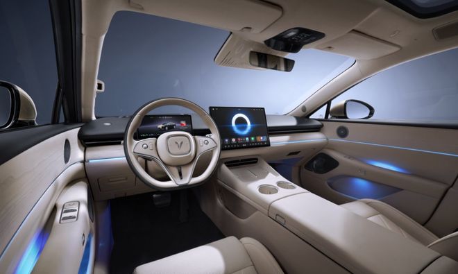 直道超车BBA？岚图追光L凭什么