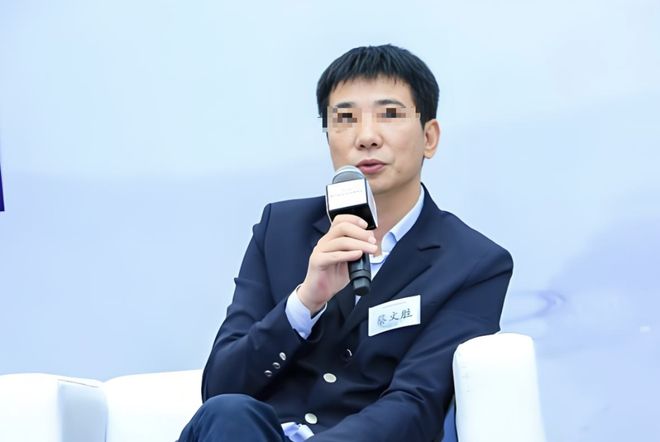 女人钱是好赚！美图教父，花18亿香港买楼__女人钱是好赚！美图教父，花18亿香港买楼