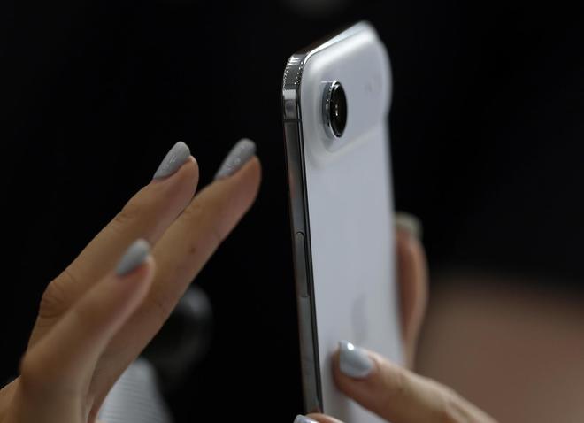 放弃实体SIM卡的iPhone能买吗：三大运营商均推进，联通用户或成首批尝鲜者_放弃实体SIM卡的iPhone能买吗：三大运营商均推进，联通用户或成首批尝鲜者_