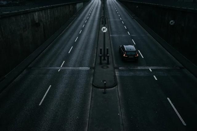 _几何冲刺造关_qq飞车赛道随心造攻略