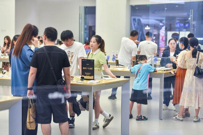 真金白银惠企利民 两项贴息政策同步落地