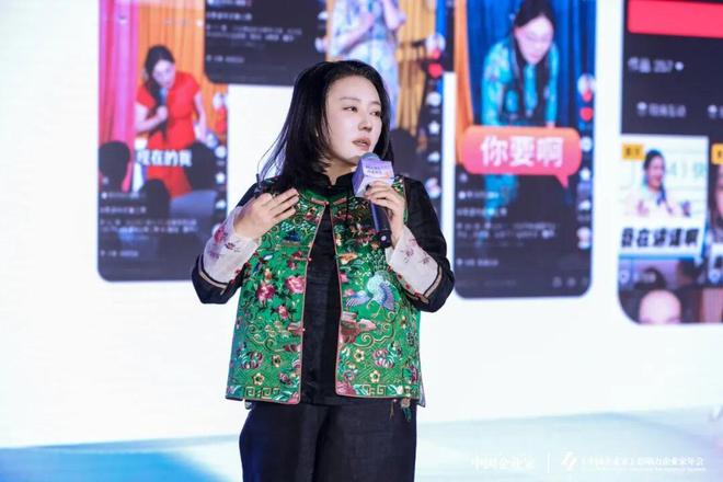 _木兰夜话:她们在寻找更持久的力量_木兰夜话:她们在寻找更持久的力量