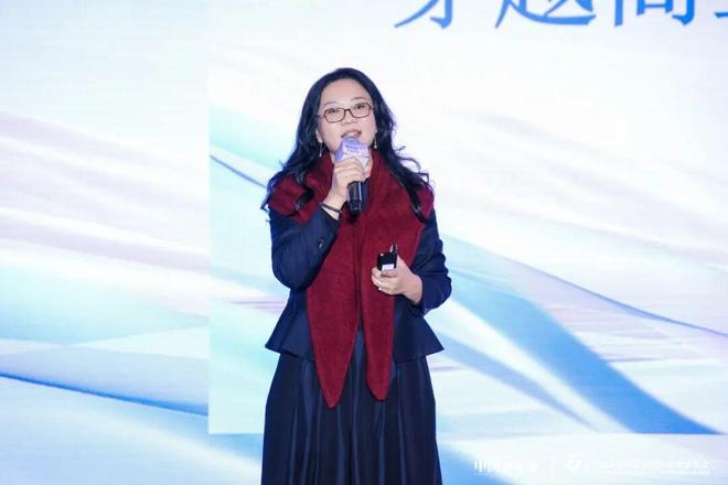 木兰夜话:她们在寻找更持久的力量__木兰夜话:她们在寻找更持久的力量