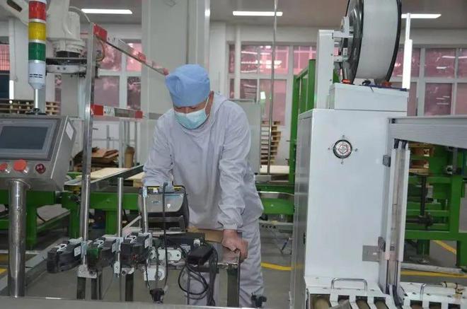 75亿潜江药企少帅，大卖牛磺酸饮料__75亿潜江药企少帅，大卖牛磺酸饮料